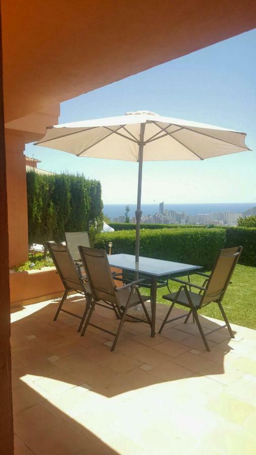 Luxyry Apartament Benidorm フィネストラット エクステリア 写真