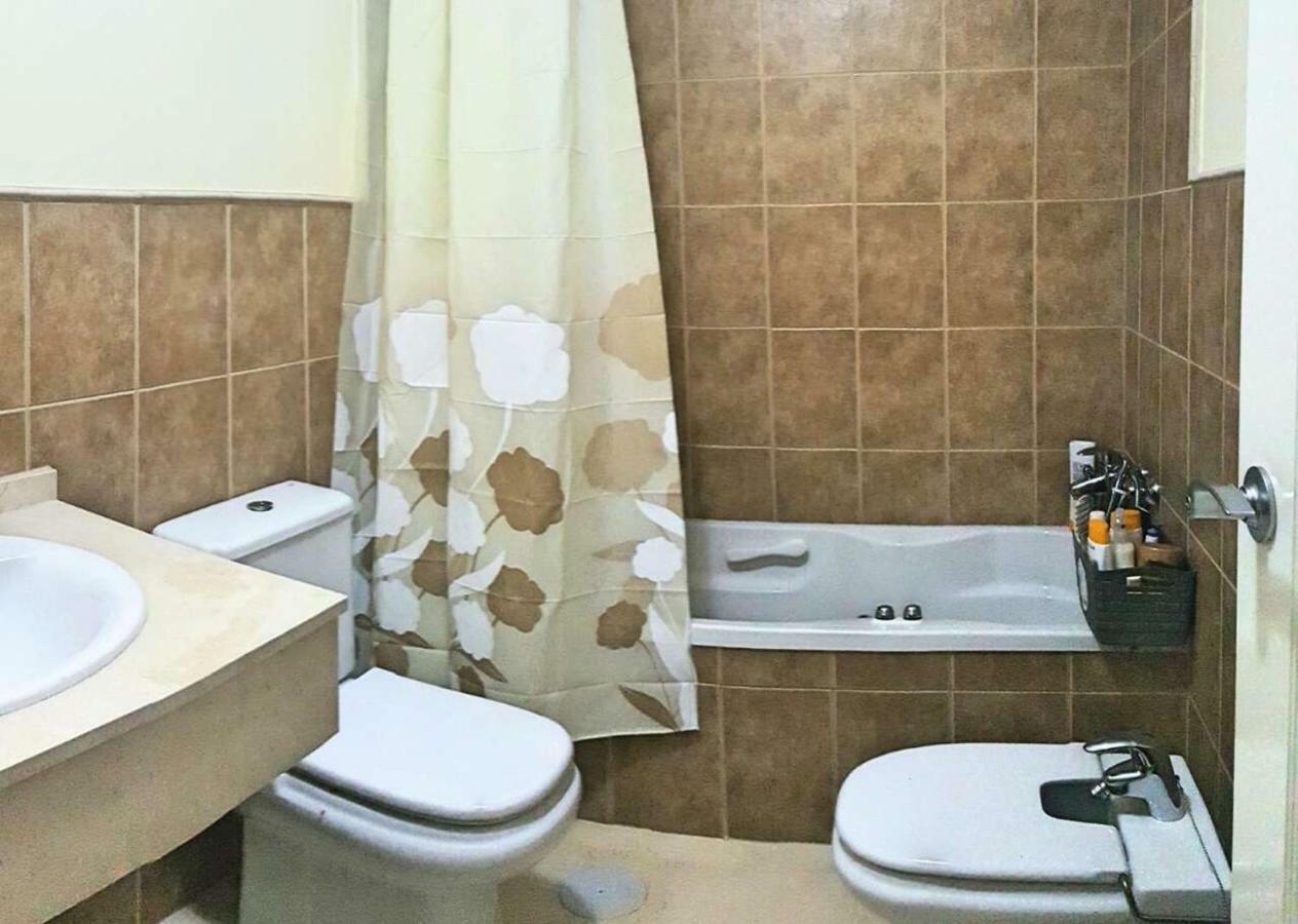 Luxyry Apartament Benidorm フィネストラット エクステリア 写真